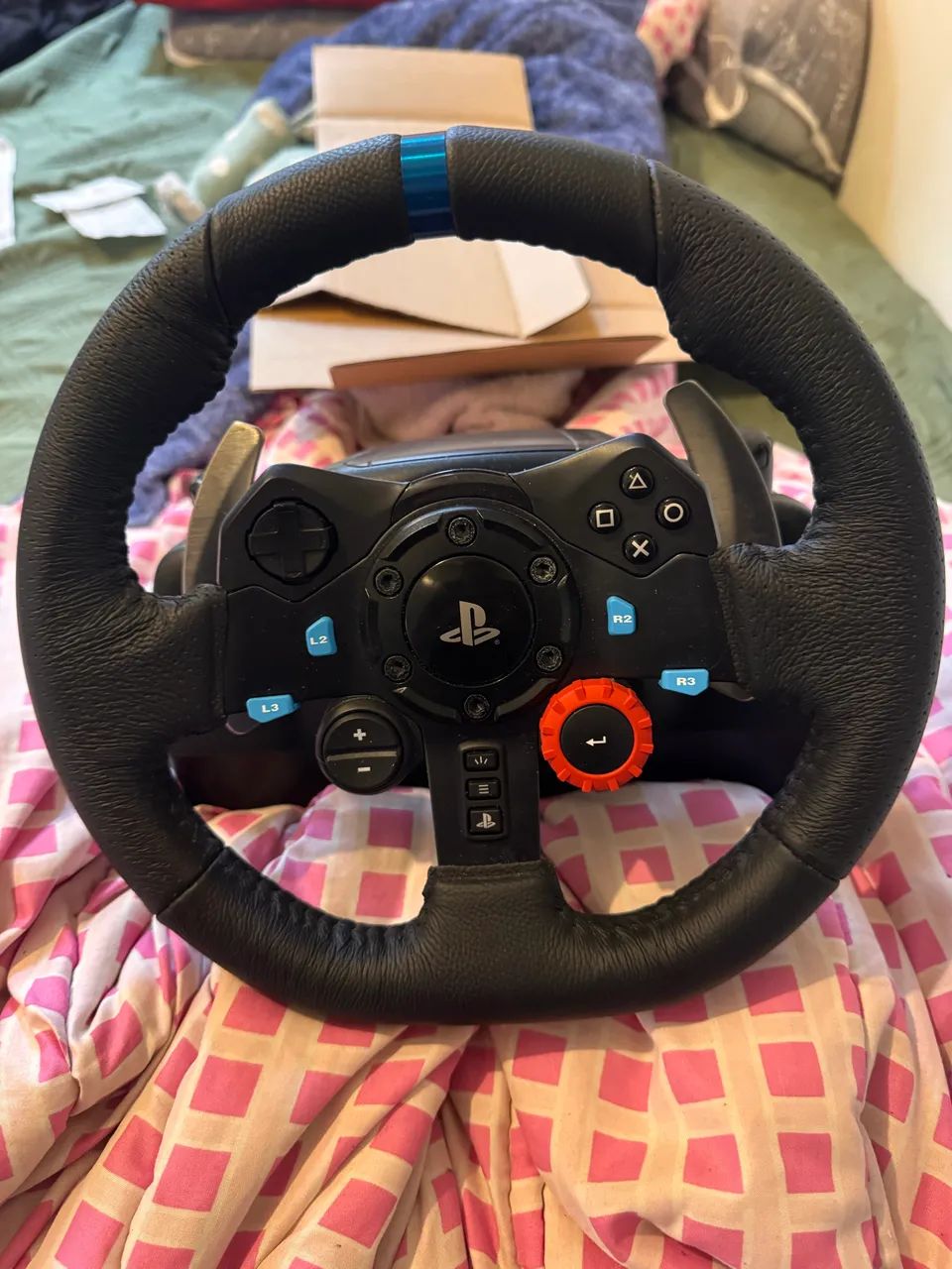 Volante logitech g29 com câmbio manual e pedais - Foto 4
