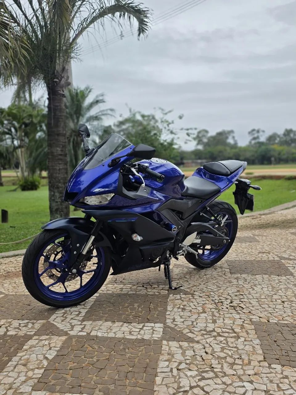 Yamaha R3  - Foto 3