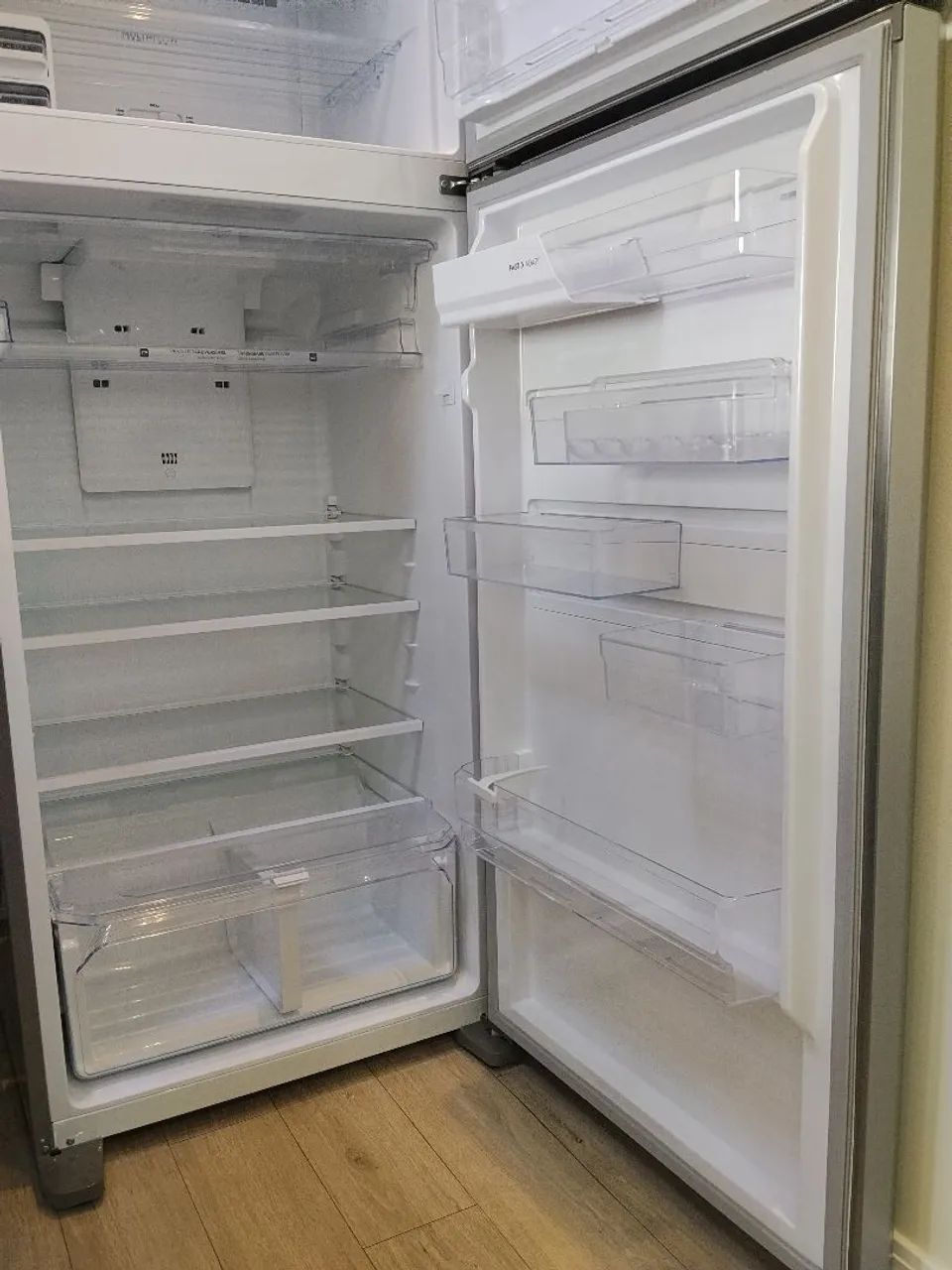 Vendo Geladeira Eletrolux  - Foto 3