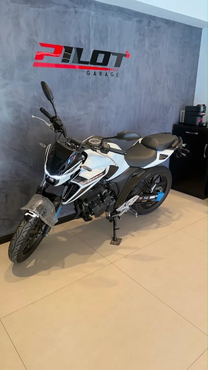 YAMAHA FZ25 ABS CONNECTED 2026 ZERO - Foto 2