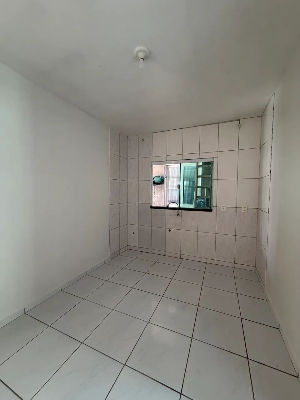 Aluga-se anual casa de 2 quartos Itapema SC - Foto 2