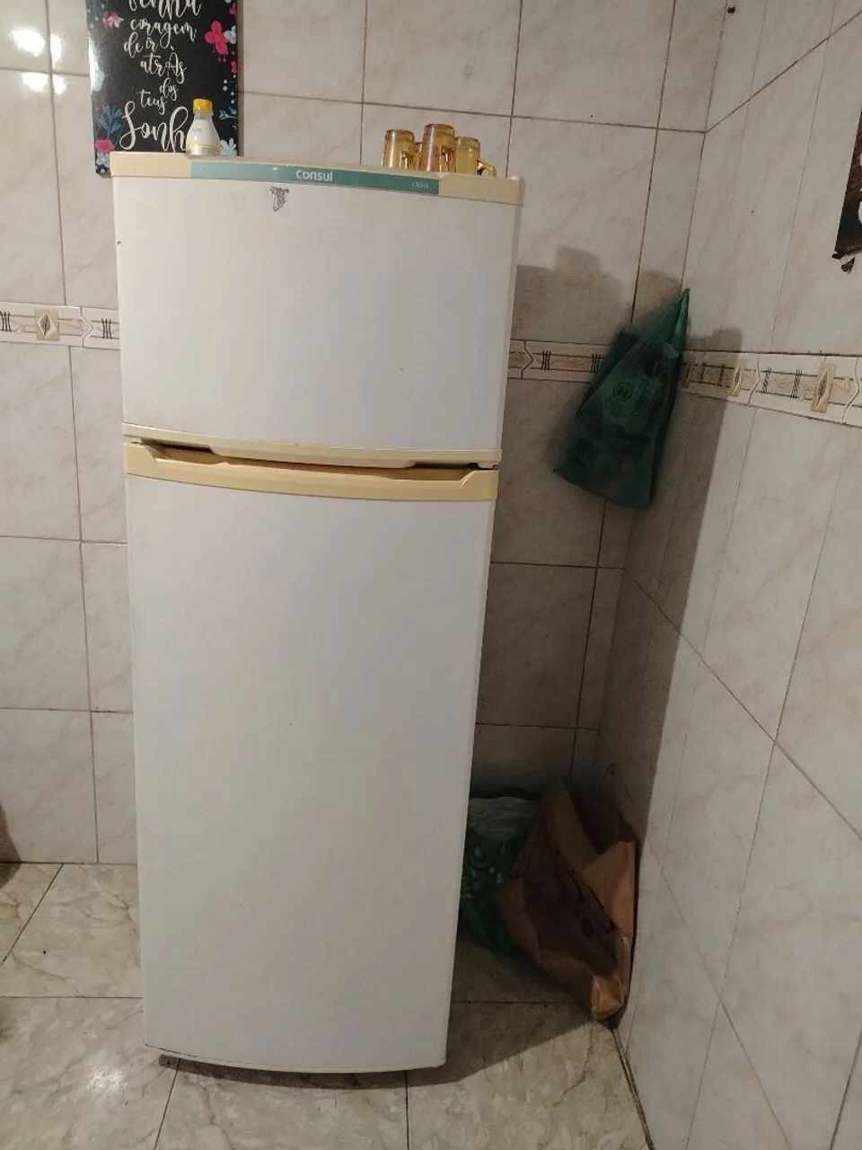 Vendo geladeira cônsul biplex - Foto 4