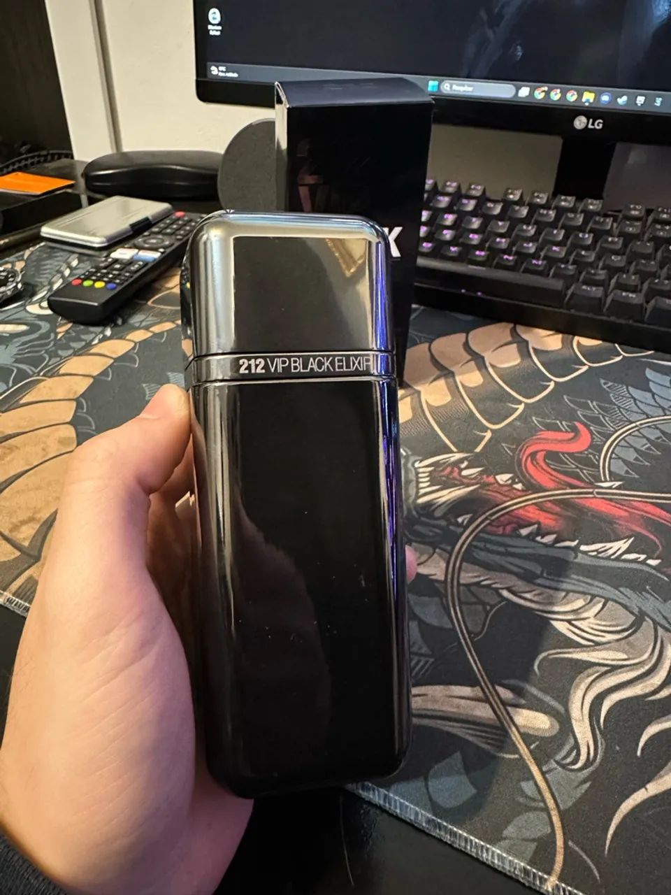 212 Vip black Elixir Carolina Herrera - Foto 3