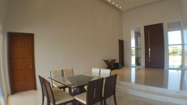 Casa 4 Quartos, sendo 3 Suítes, 380 m² c/ armários e lazer no Condomínio Polinésia - Foto 2
