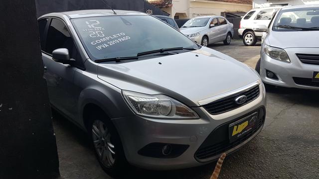 Ford Focus sedan 2012 - Foto 2
