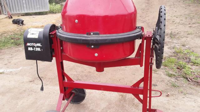 Betoneira Nova 120 litros motomil
