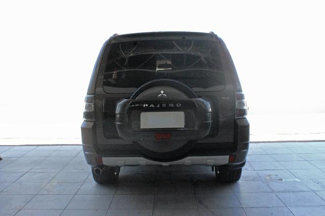Mitsubishi Pajero Full Hpe 3.2 Diesel 2013 Blindado Nível IIIA V1 - Foto 3