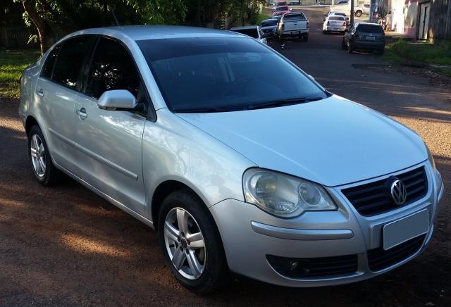 VOLKSWAGEN POLO SEDAN 2010/2011 1.6 8V GASOLINA 4P MANUAL - Foto 3