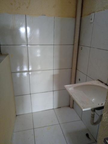 Alugo Apartamento na Rua Samuel Uchoa, em frente ao mercantil - Foto 6