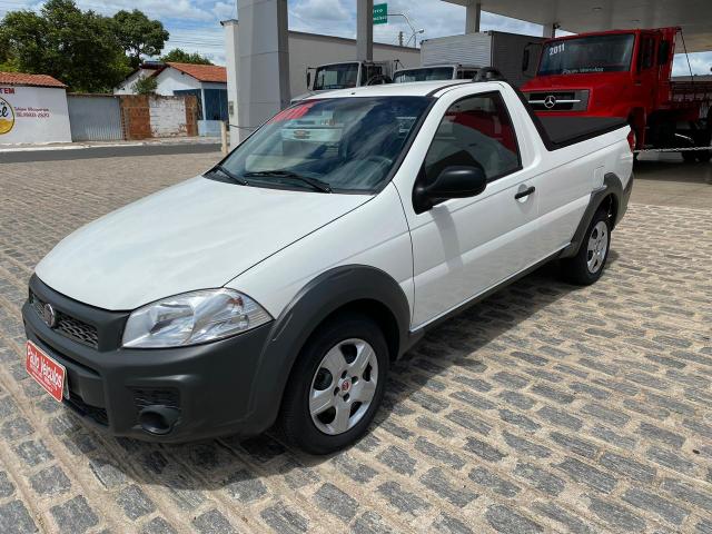 Strada cs 1.4 ano/2016 com ar - Foto 3
