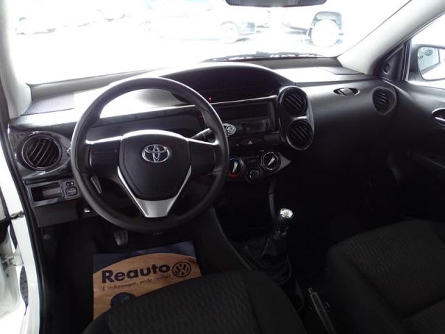 Toyota Etios 1.5 x Sedan 16v - Foto 9