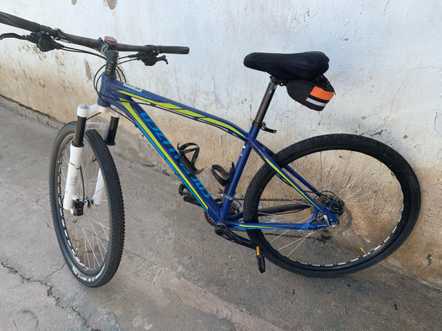 bicicleta specialized rockhopper 29