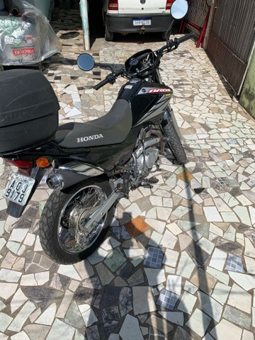 VENDE SE HONDA BROSS 150C