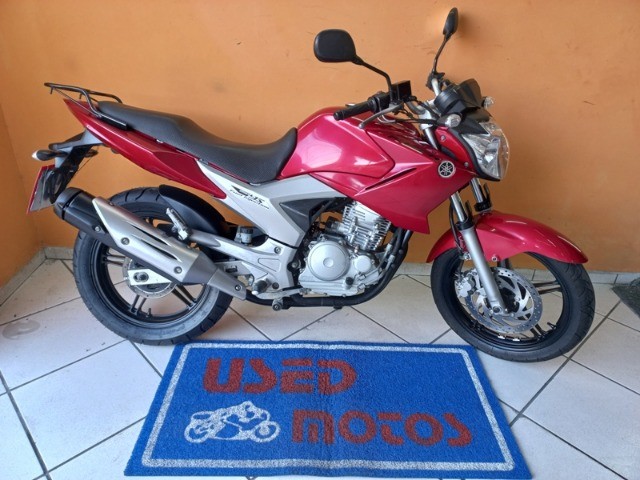 YAMAHA FAZER 250 2014 VERMELHA