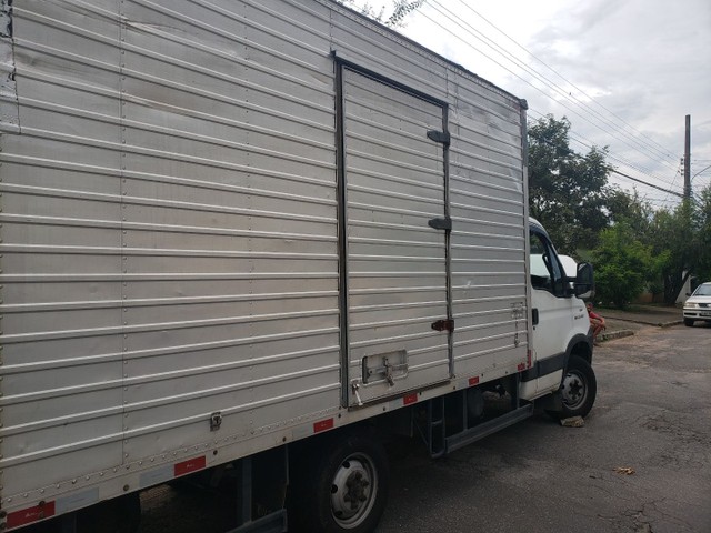 IVECO DALLY 45S17 ANO 2013