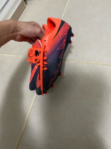 CHUTEIRA NIKE HYPERVENOM TAM 38 CAMPO SEMI PROFISSONAL