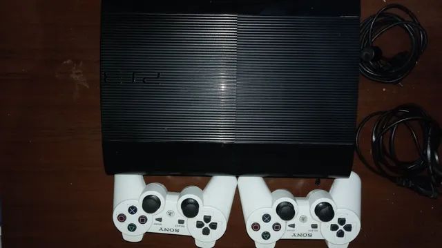 Ps3 Super Slim Desbloqueado No Hen 232gb com 2 Controles