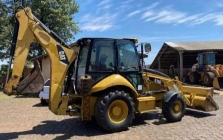 Retroescavadeira Cat 416e 2015 - Foto 2