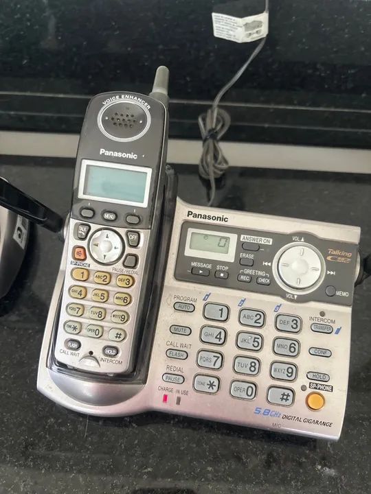 Telefone Panasonic - com secretária eletrônica extensão Sem Fio e Fixo - Foto 2