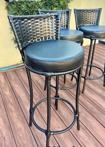 Banquetas em fibra sintética 280 cada