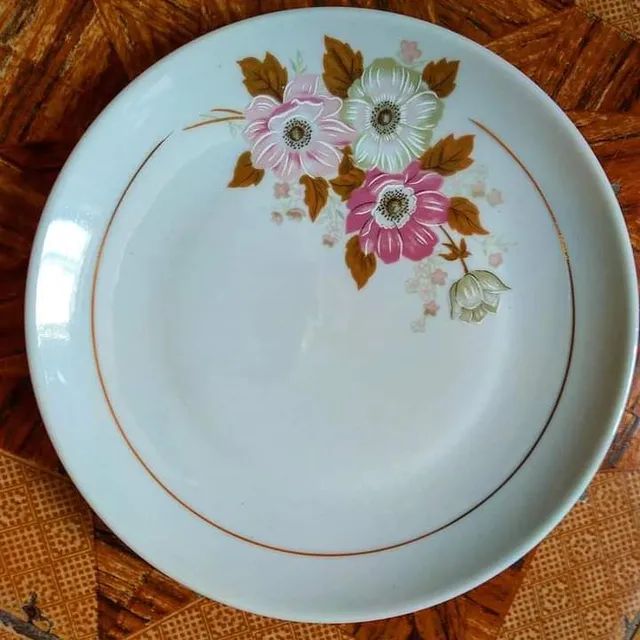 Prato Porcelana Real 