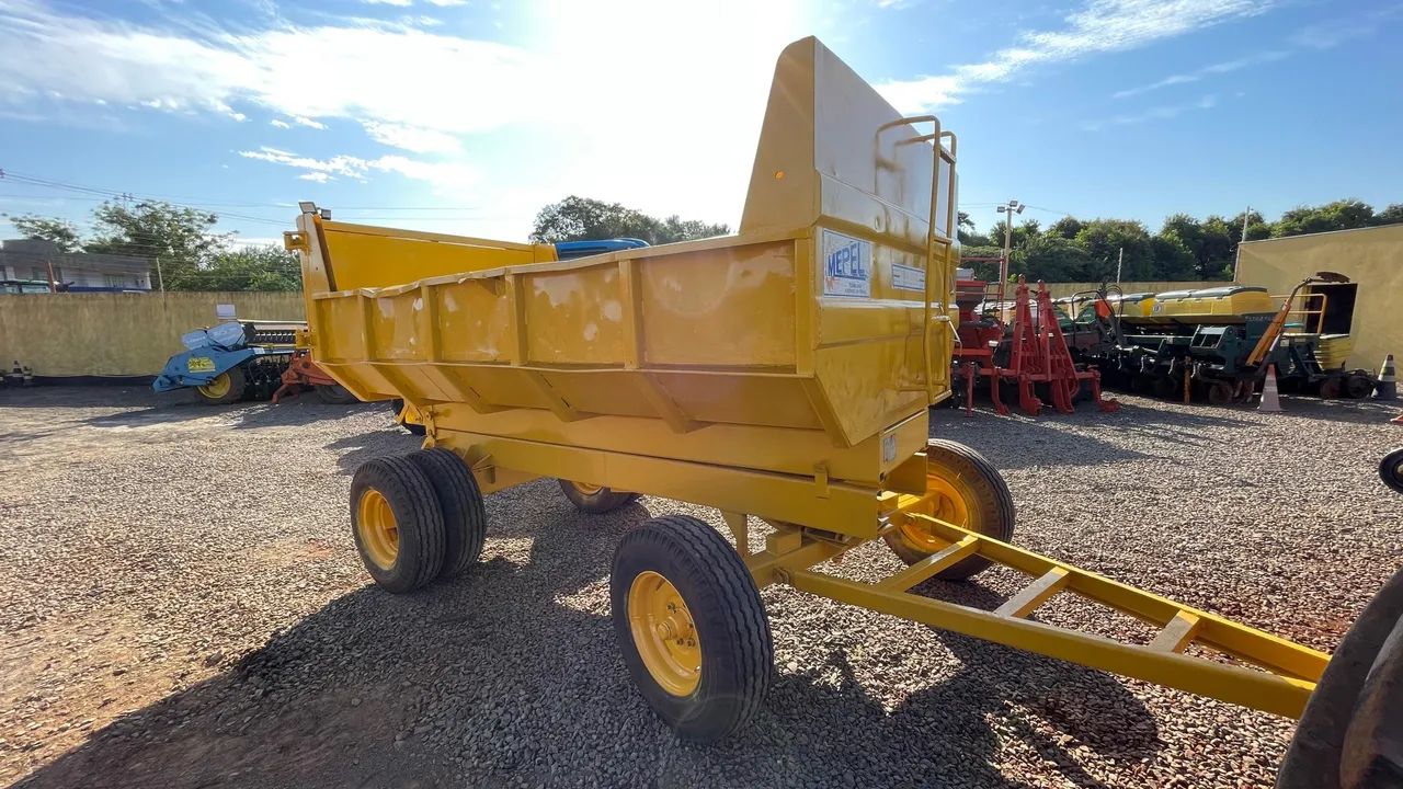 Carreta Basculante Meepel usada - Foto 2