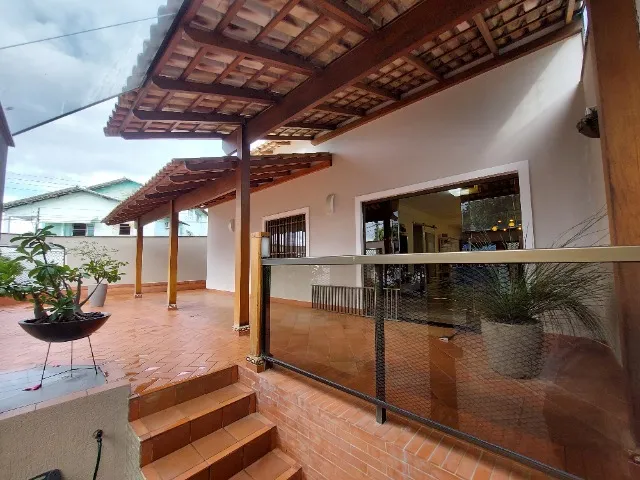 Casa Linear 3 quartos com suíte e excelente localização no bairro Moacir Brotas - Colatina