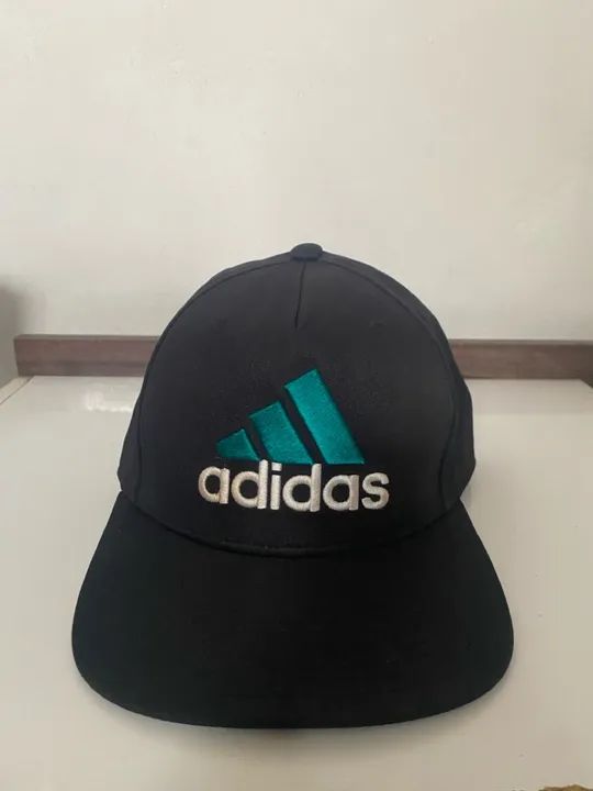 Boné Adidas novíssimo  - Foto 2