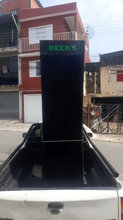 Gôndola cerveja Becks de led com prateleira - Foto 4
