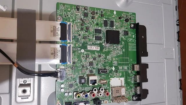 TV LG 49 UH 6500 ( peças ) - Foto 4