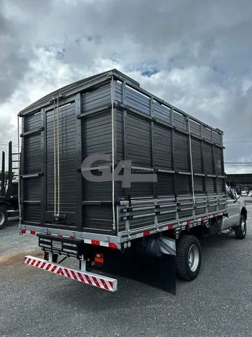 Ford F-4000 4X2 2017/2018 - Foto 4