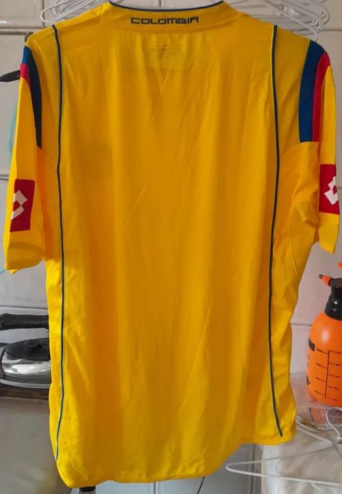 CAMISA SELECAO COLOMBIA LOTTO 2009 COM BAG NOVA FRETE GRATIS - Foto 6