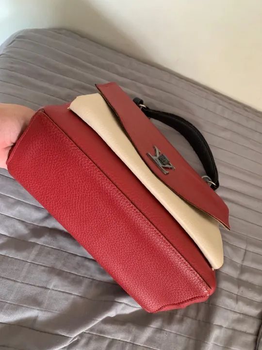 Bolsa de Ombro Vermelha e Branca - Foto 4