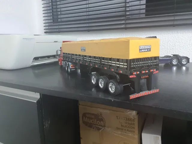 Miniatura 1/32 scania 113H