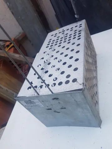 Ratoeira gaiola sem uso 