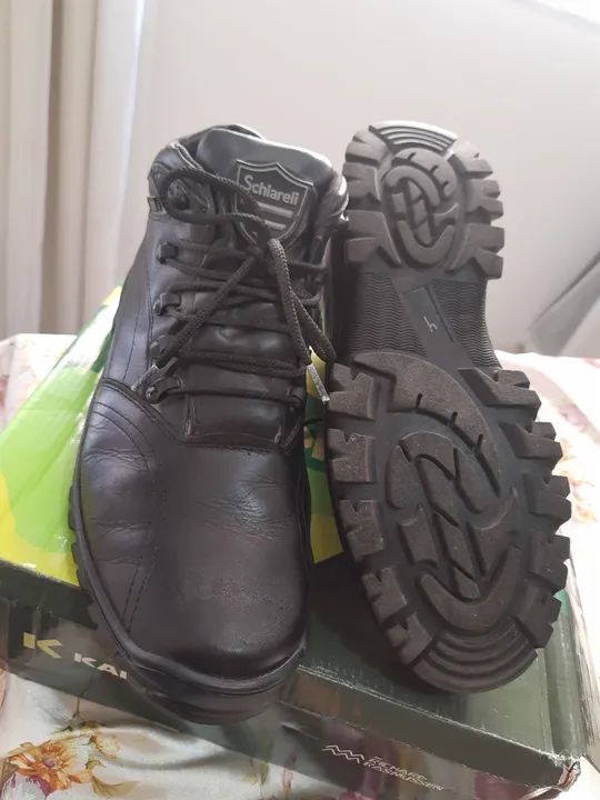 Bota em Couro Schiareli - Foto 3