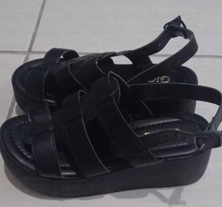 Sandalia  plataforma  - Foto 3