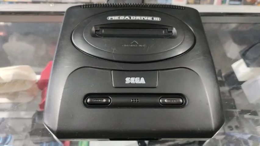 MEGA DRIVE 3 L-1 COM 1 CONTROLE ORIGINAL  2 JOGOS E CABOS