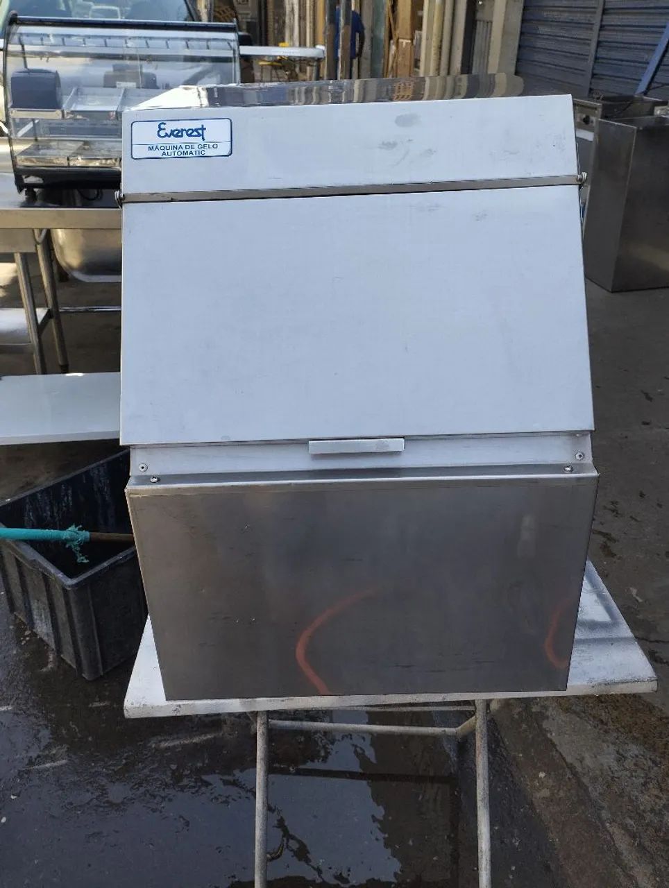 Máquina de gelo Everest 50 kg 