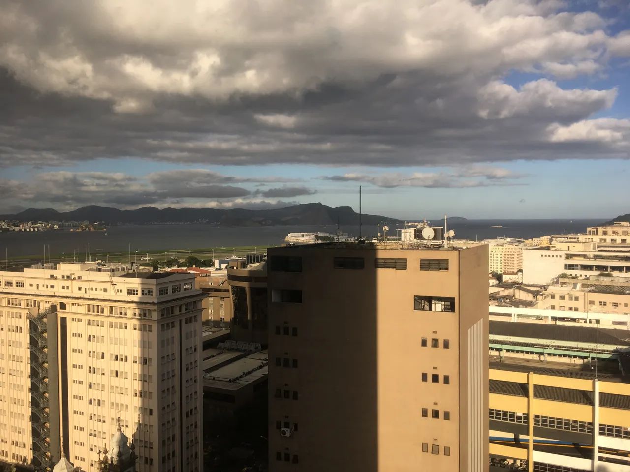Escritório para aluguel com 175 metros quadrados em Centro - Rio de Janeiro - RJ - Foto 2