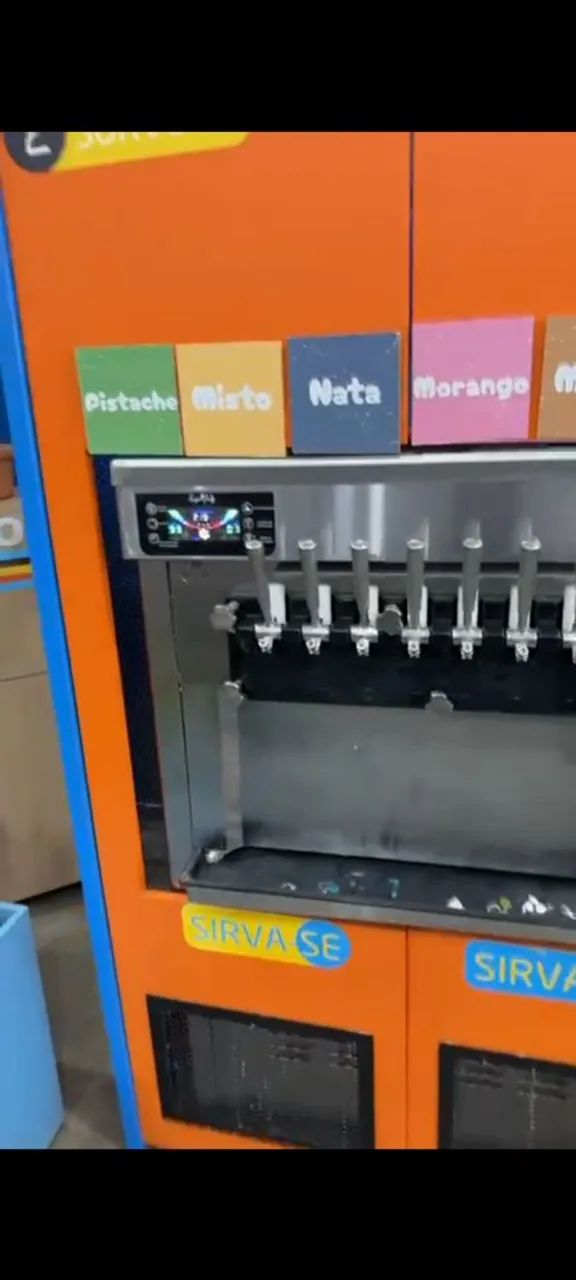 MAQUINA SORVETE 7 BICOS SEMI NOVA 45000,00