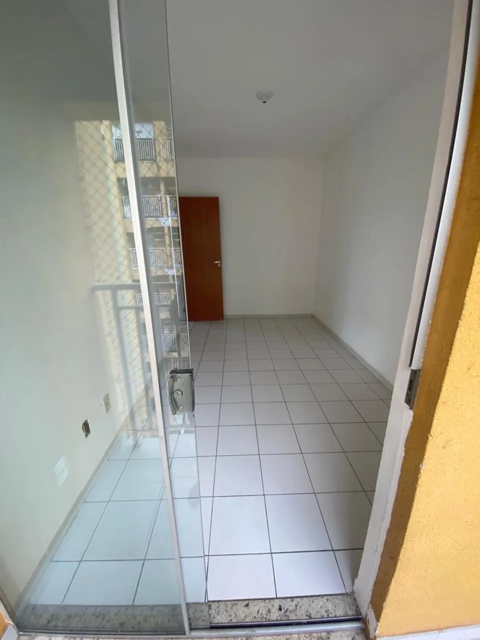 Alugo excelente apartamento no Rio das Pedras