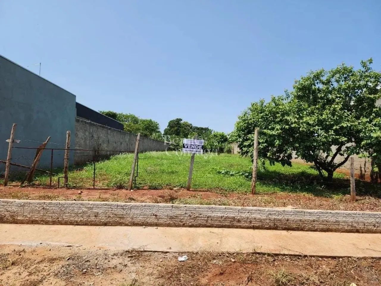 Terreno à venda em Maringá, Conjunto Residencial João Paulo I (Iguatemi), com 979.76 m²