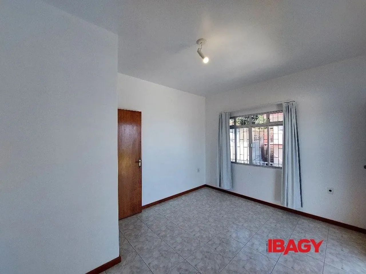 Excelente Casa 3 dormitório(s) em Saco dos Limões - Florianópolis - Foto 4