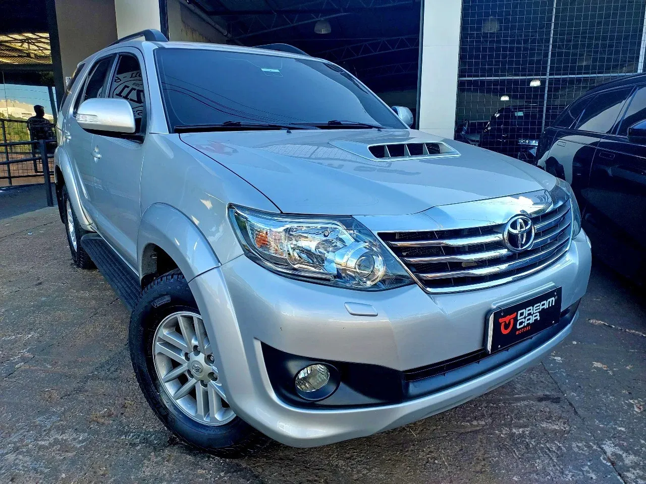 TOYOTA HILUX 2014 Usados e Novos