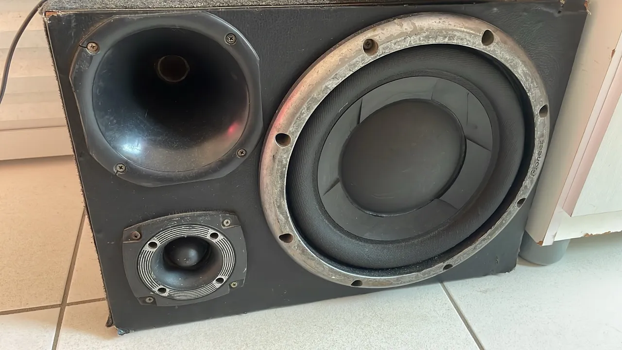 Caixa de Som Pioneer