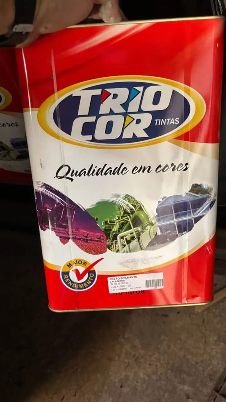2 latas de tinta 18lt Laca Nitro preto brilhante - Foto 2