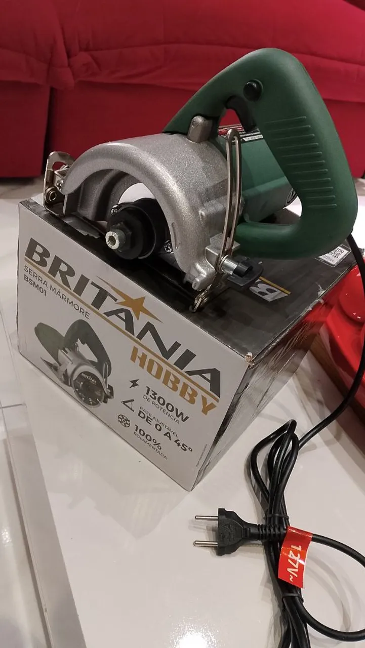 Serra Mármore Britânia Hobby BSM01 - 1300W