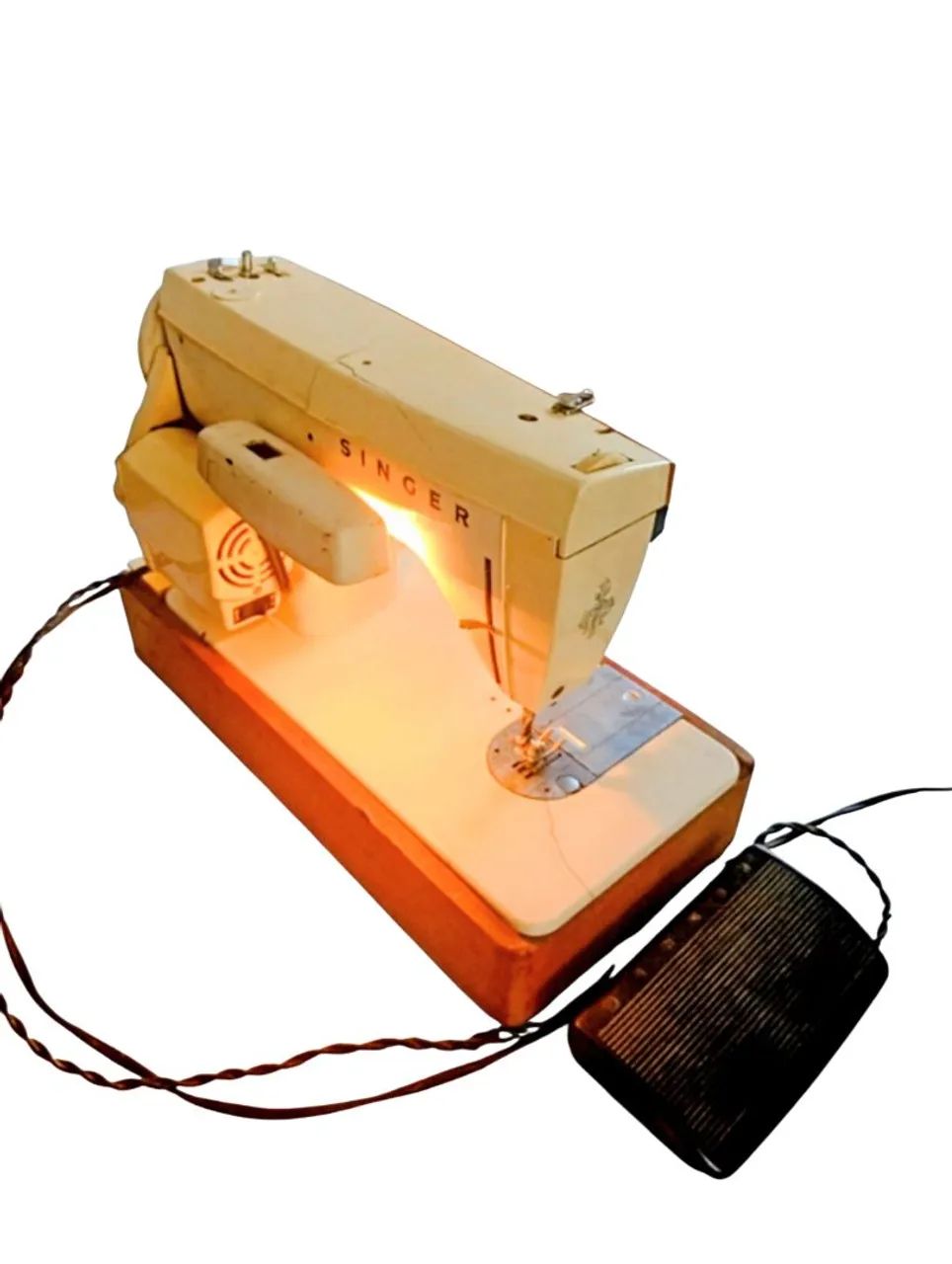 Máquina de costura Singer Zig Zag super PRECISA DE CONSERTO - Foto 6