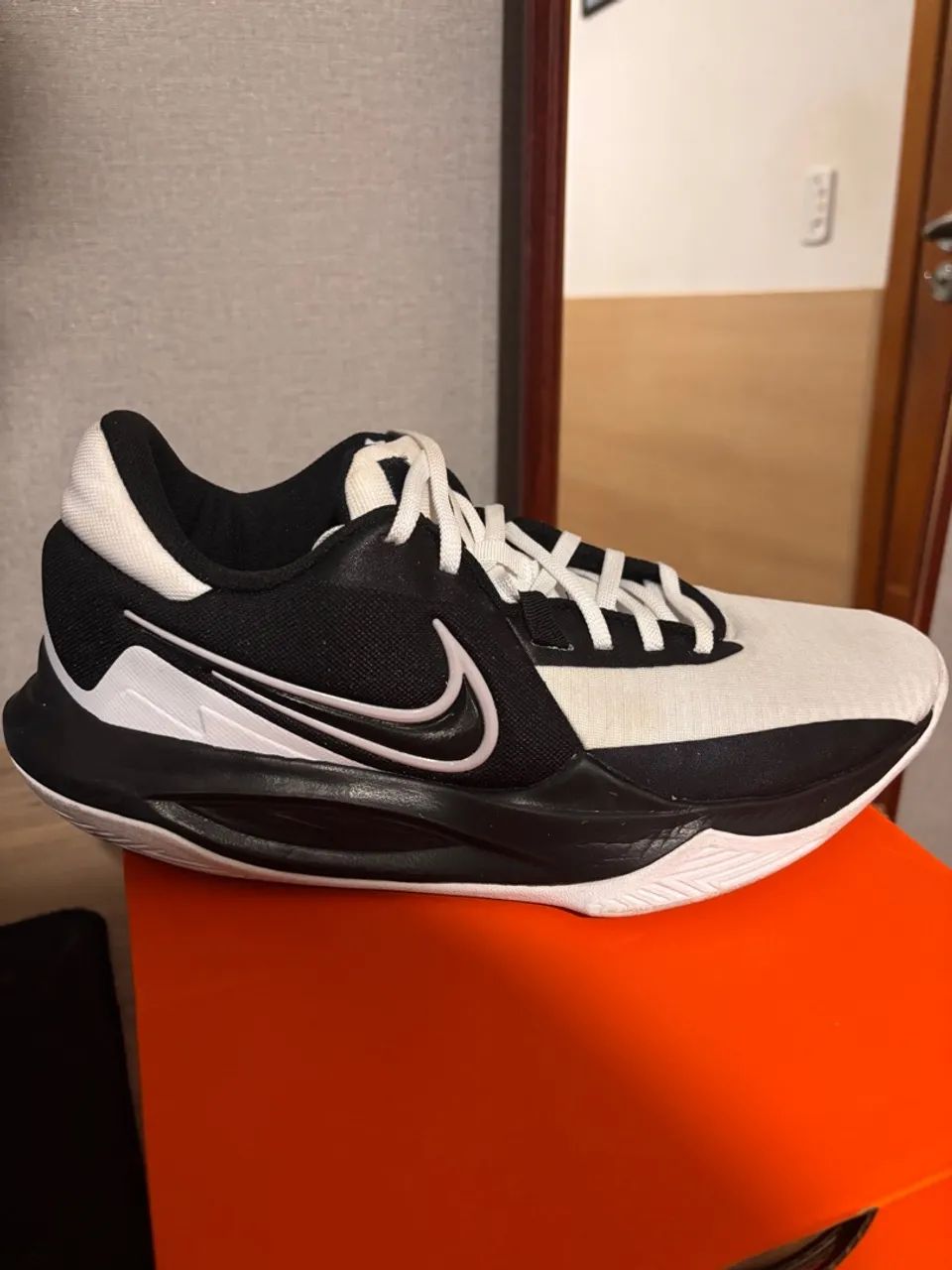 Tênis de Basquete Nike Precision VI  - Foto 4